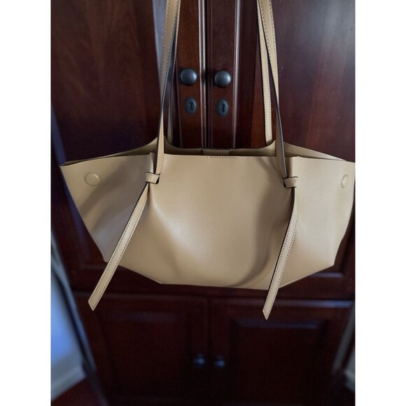 NEW Charles & Keith Calla Tote Bag - Toffee - Picture 12 of 12